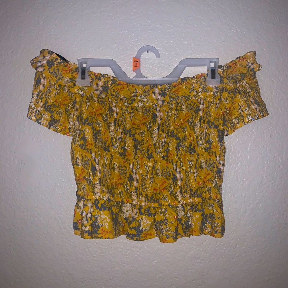 FOREVER 21 SMOCKED OFF THE SHOULDER FLORAL TOP